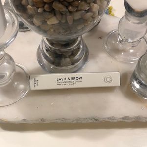 Monat lash and brow serum